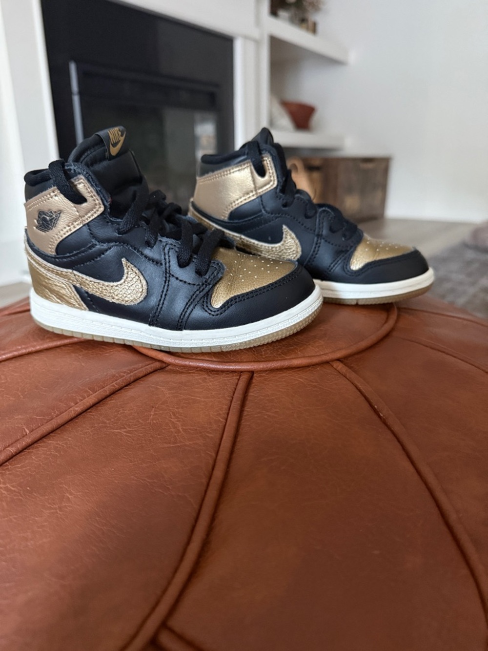 Jordan Kids High-Top Sneakers in Black and Gold Metallic